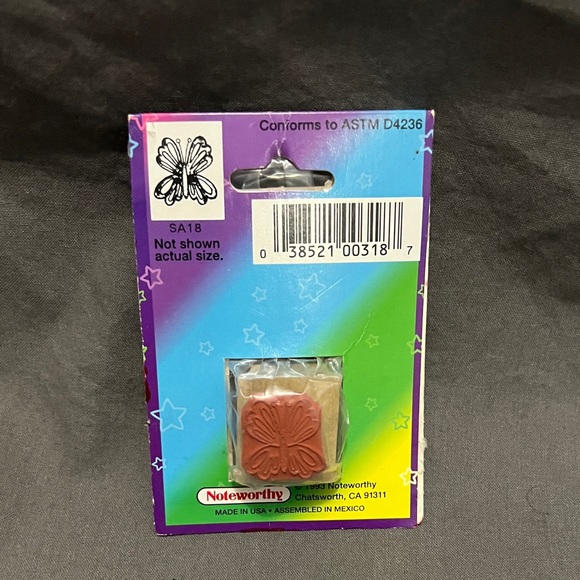 Noteworthy Small Mounted Butterfly Rubber Stamp In Original Packaging - Picture 3 of 3